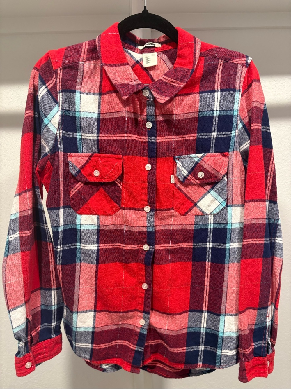 Levi's 100% Cotton Red, Navy & White Plaid Button-Down Shirt Womens Size Medium